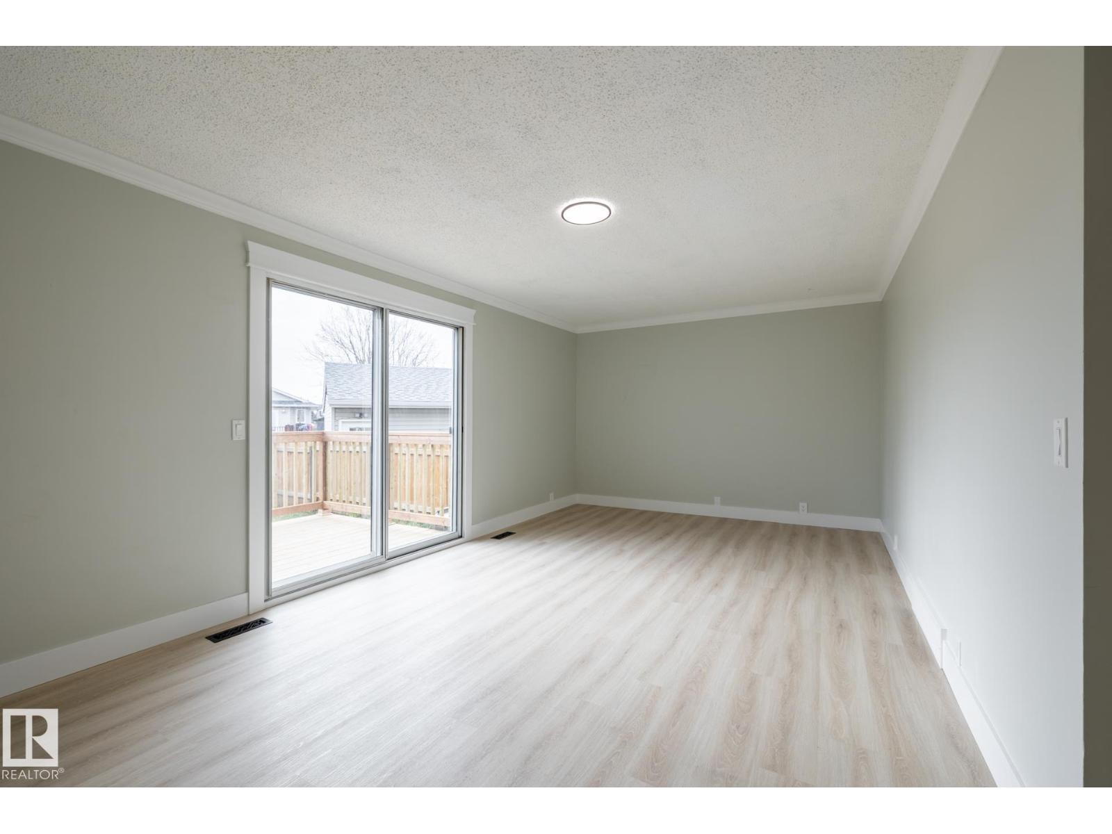 71 Birch Dr, Gibbons, Alberta  T0A 1N0 - Photo 11 - E4464269