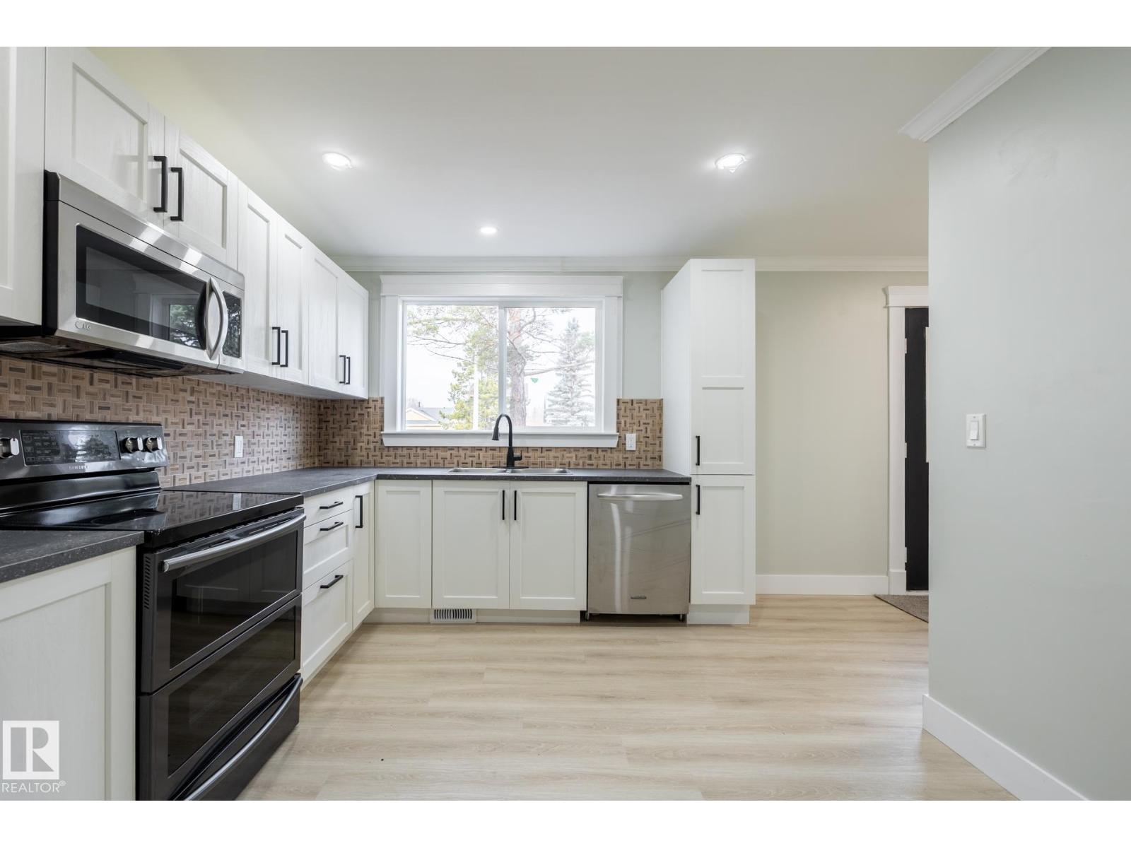 71 Birch Dr, Gibbons, Alberta  T0A 1N0 - Photo 8 - E4464269