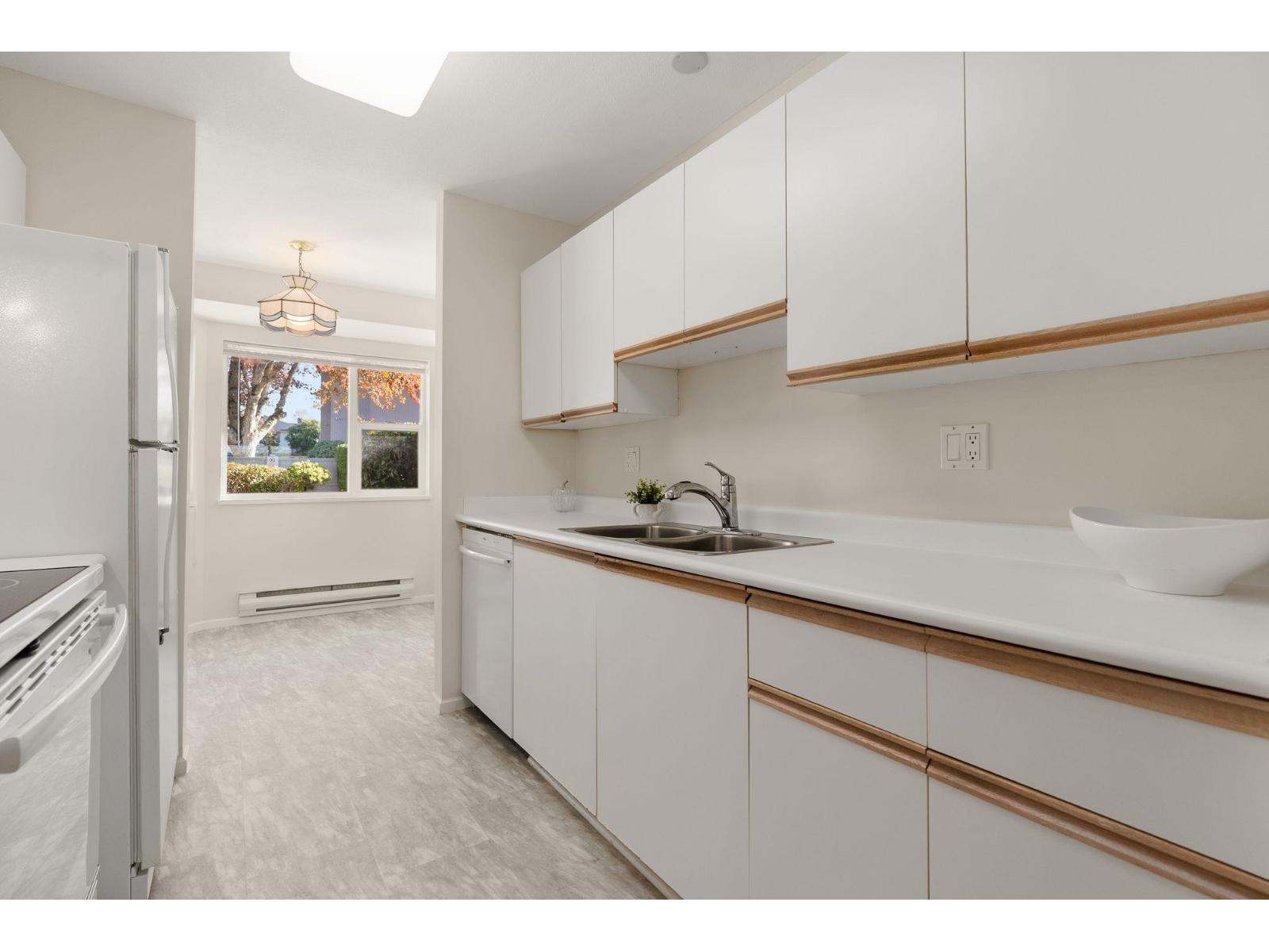 19 7127 124th Street, Surrey, British Columbia  V3W 3W9 - Photo 8 - R3063610