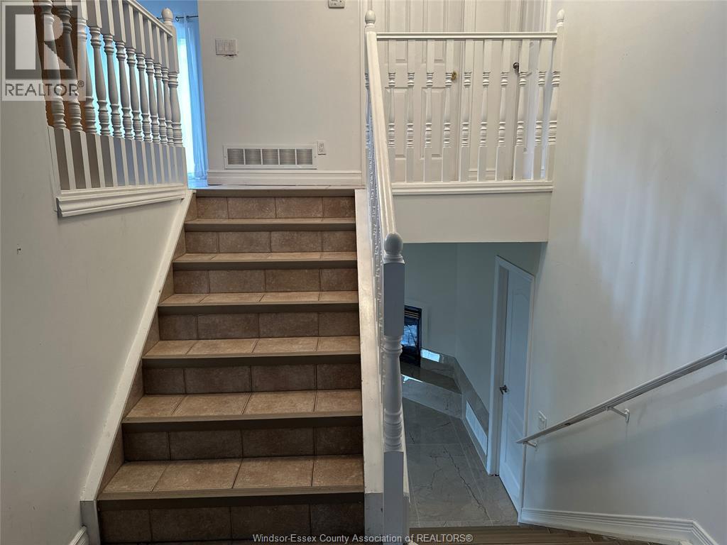 342 Renaud Line, Lakeshore, Ontario  N0R 1A0 - Photo 10 - 25027728