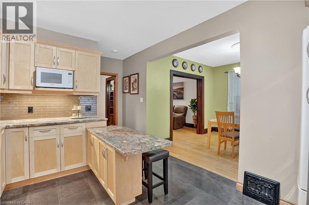 28 Troy Street, Kitchener, Ontario  N2H 1L8 - Photo 18 - 40784805