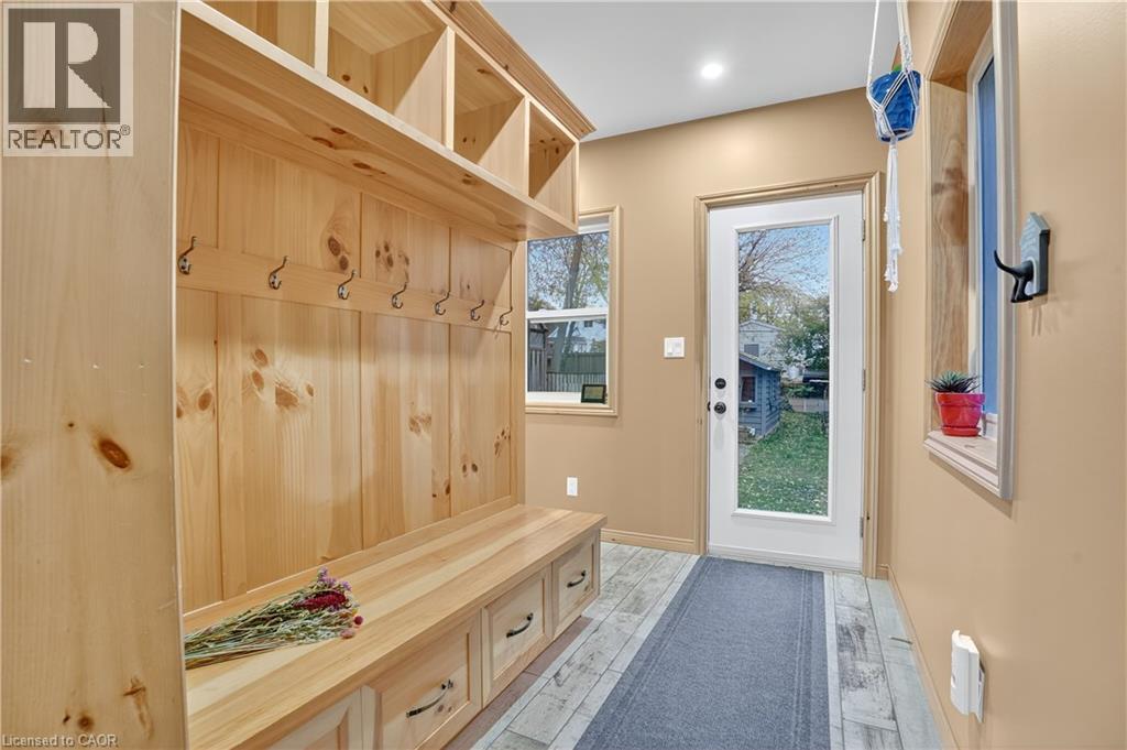 28 Troy Street, Kitchener, Ontario  N2H 1L8 - Photo 19 - 40784805