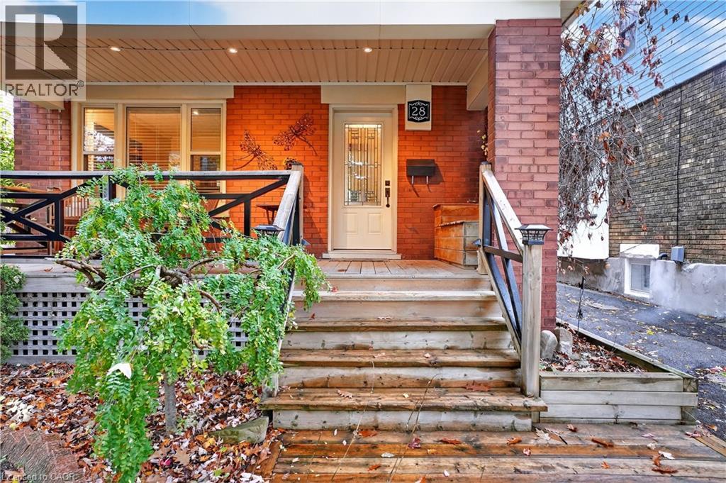 28 Troy Street, Kitchener, Ontario  N2H 1L8 - Photo 2 - 40784805