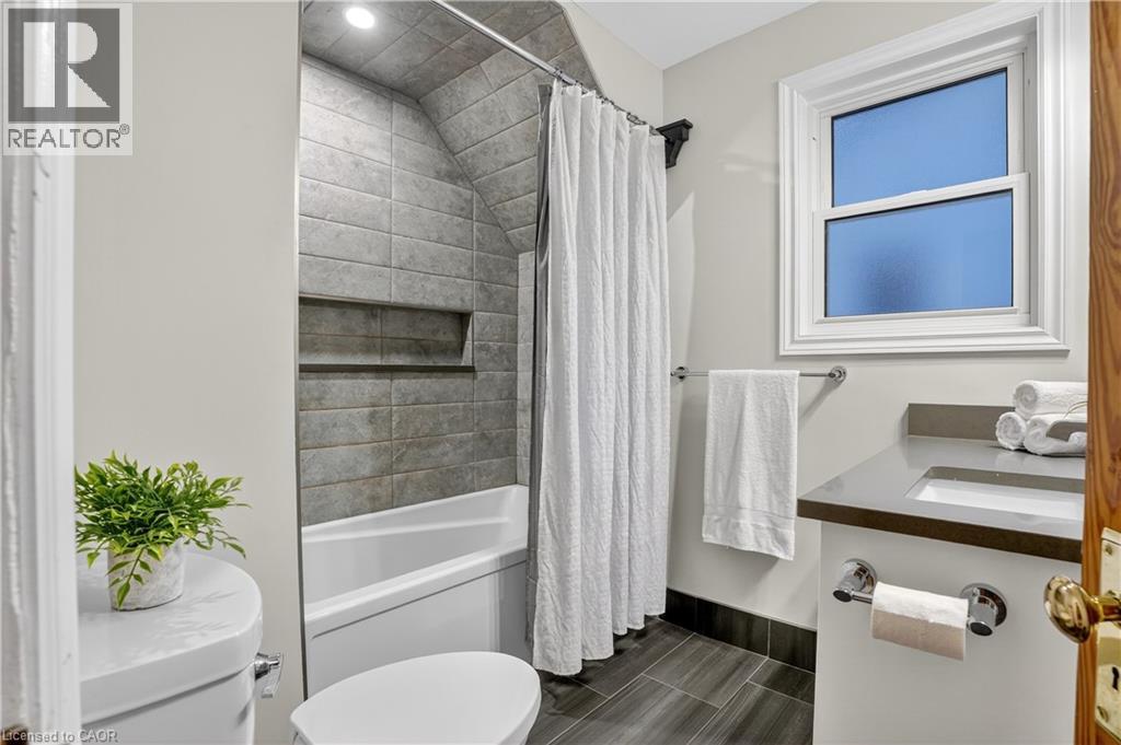 28 Troy Street, Kitchener, Ontario  N2H 1L8 - Photo 25 - 40784805