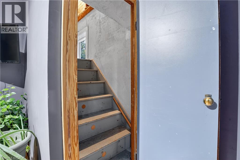 28 Troy Street, Kitchener, Ontario  N2H 1L8 - Photo 40 - 40784805