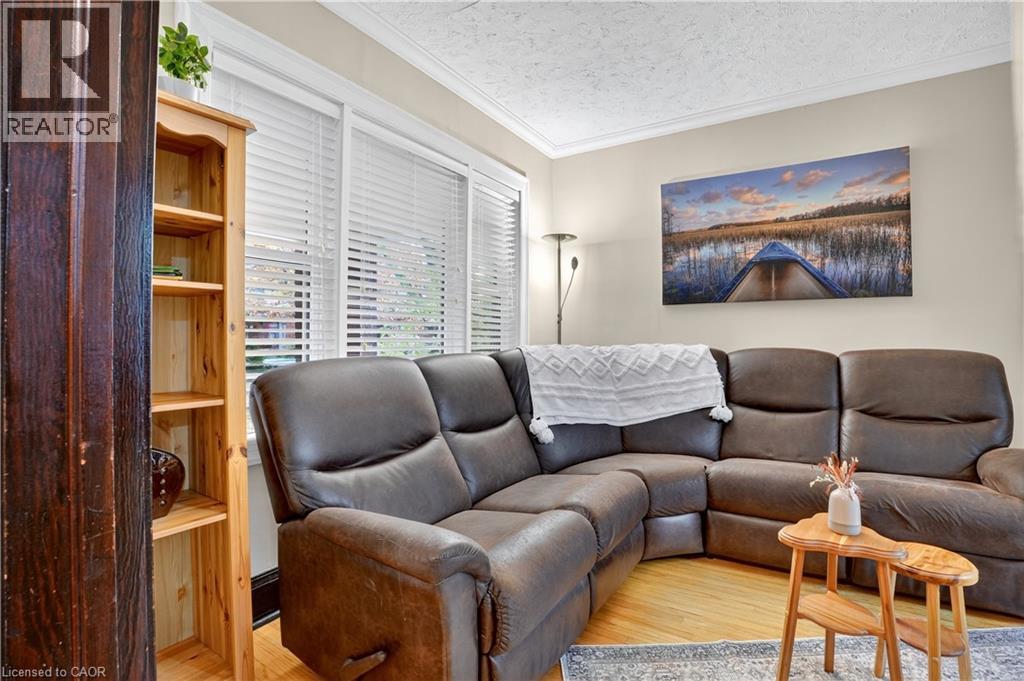 28 Troy Street, Kitchener, Ontario  N2H 1L8 - Photo 7 - 40784805