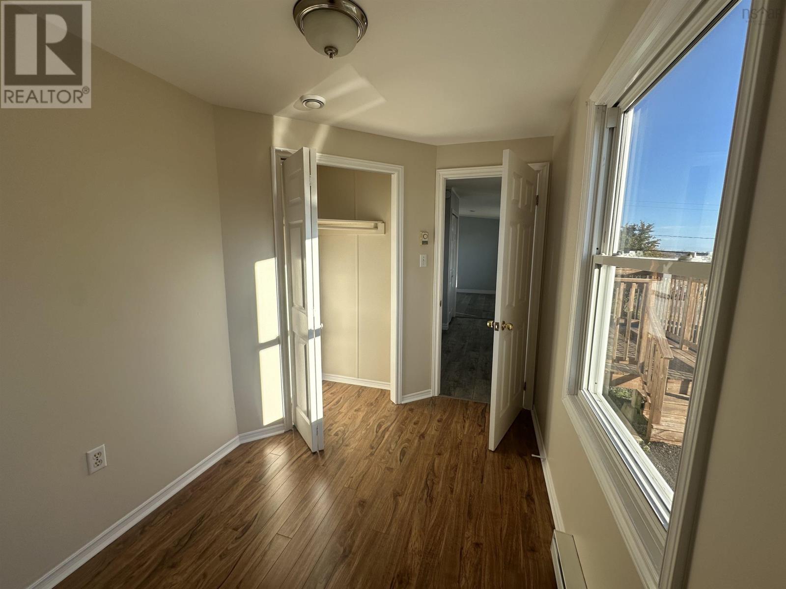 5 Sadler Street, Port Hastings, Nova Scotia  B9A 1L8 - Photo 11 - 202526927