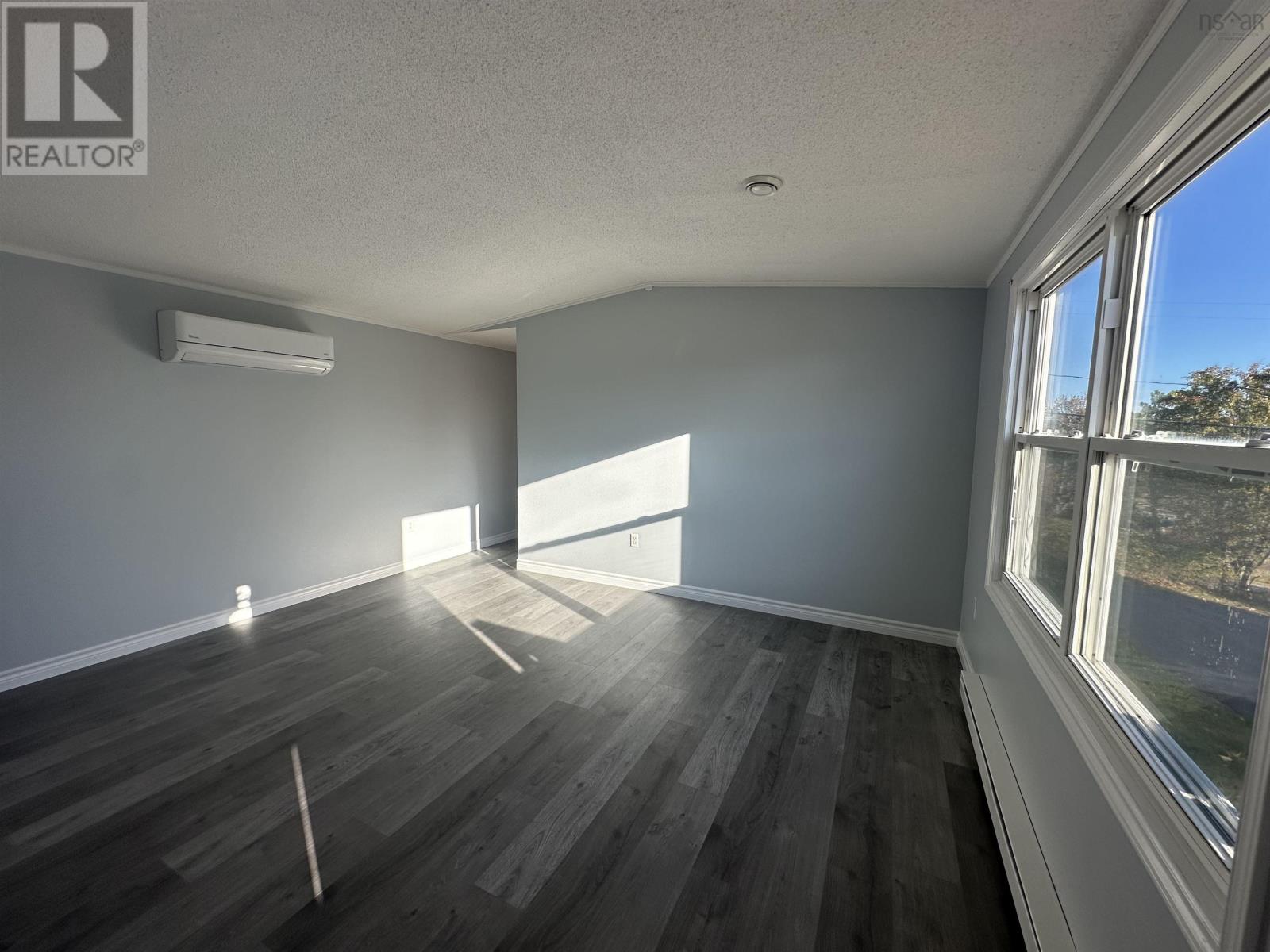 5 Sadler Street, Port Hastings, Nova Scotia  B9A 1L8 - Photo 16 - 202526927