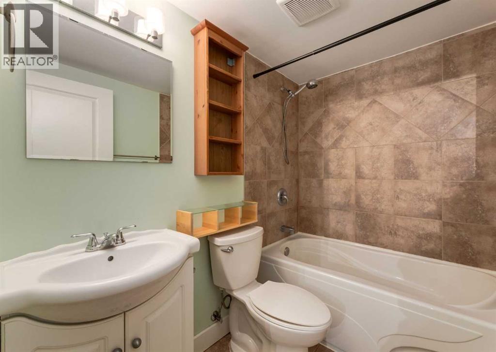 102, 2417 17 Street Sw, Calgary, Alberta  T2T 4M9 - Photo 15 - A2244970