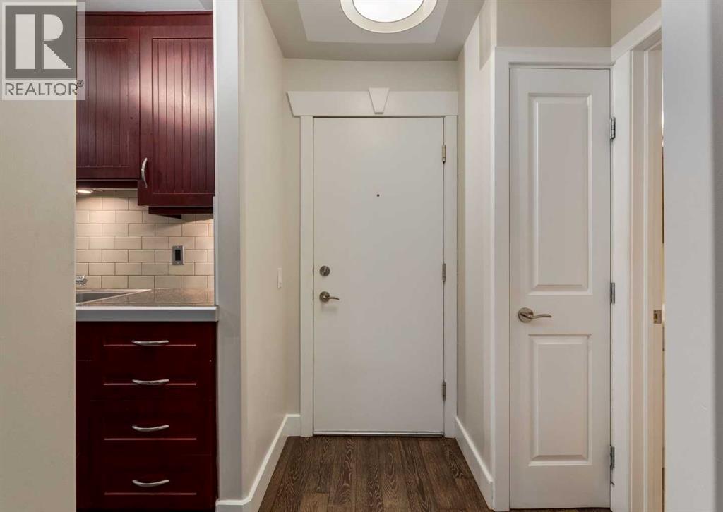 102, 2417 17 Street Sw, Calgary, Alberta  T2T 4M9 - Photo 2 - A2244970