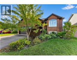 8 LINDAN Street, Smithville, Ontario