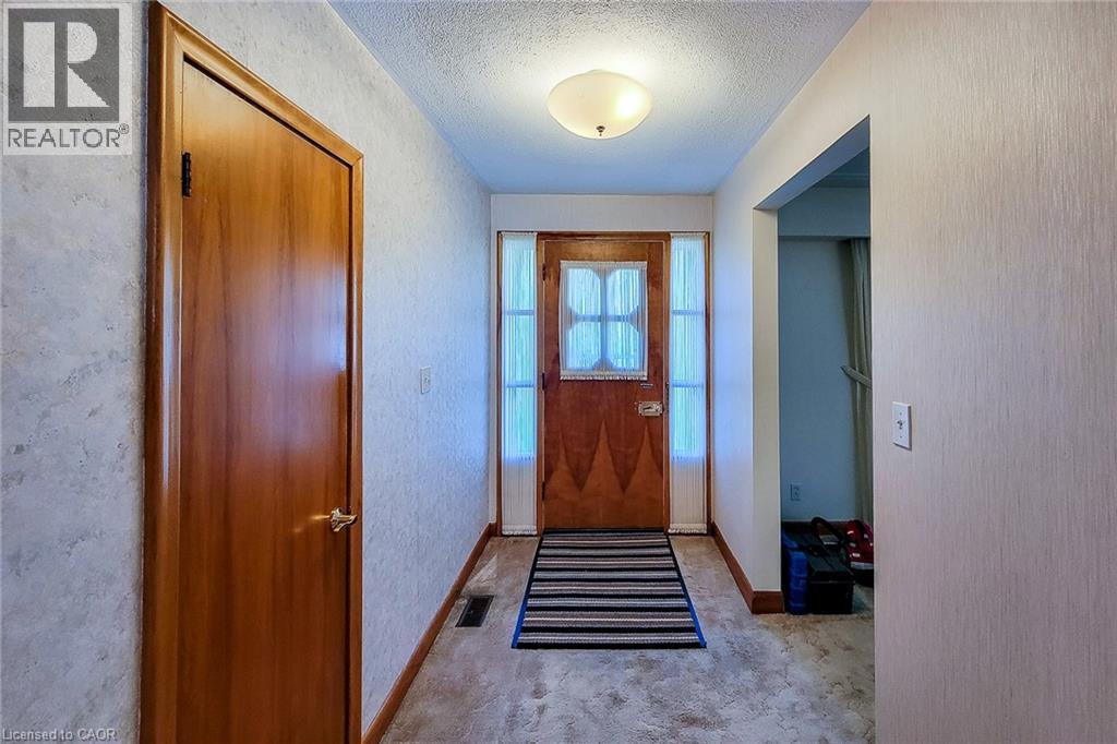 18 Manor Place, Stoney Creek, Ontario  L8G 3S9 - Photo 7 - 40779095