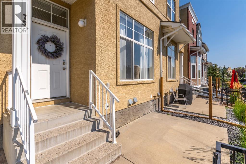 75 Mckenzie Towne Gate Se, Calgary, Alberta T2Z 4G1 - Photo 3 - A2252253