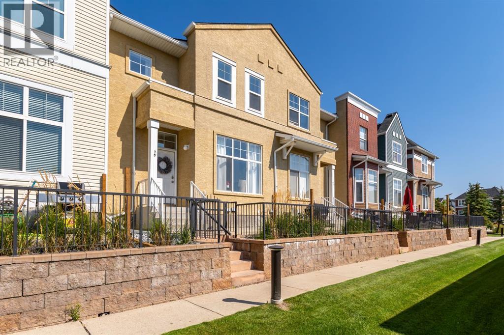 75 Mckenzie Towne Gate Se, Calgary, Alberta T2Z 4G1 - Photo 2 - A2252253