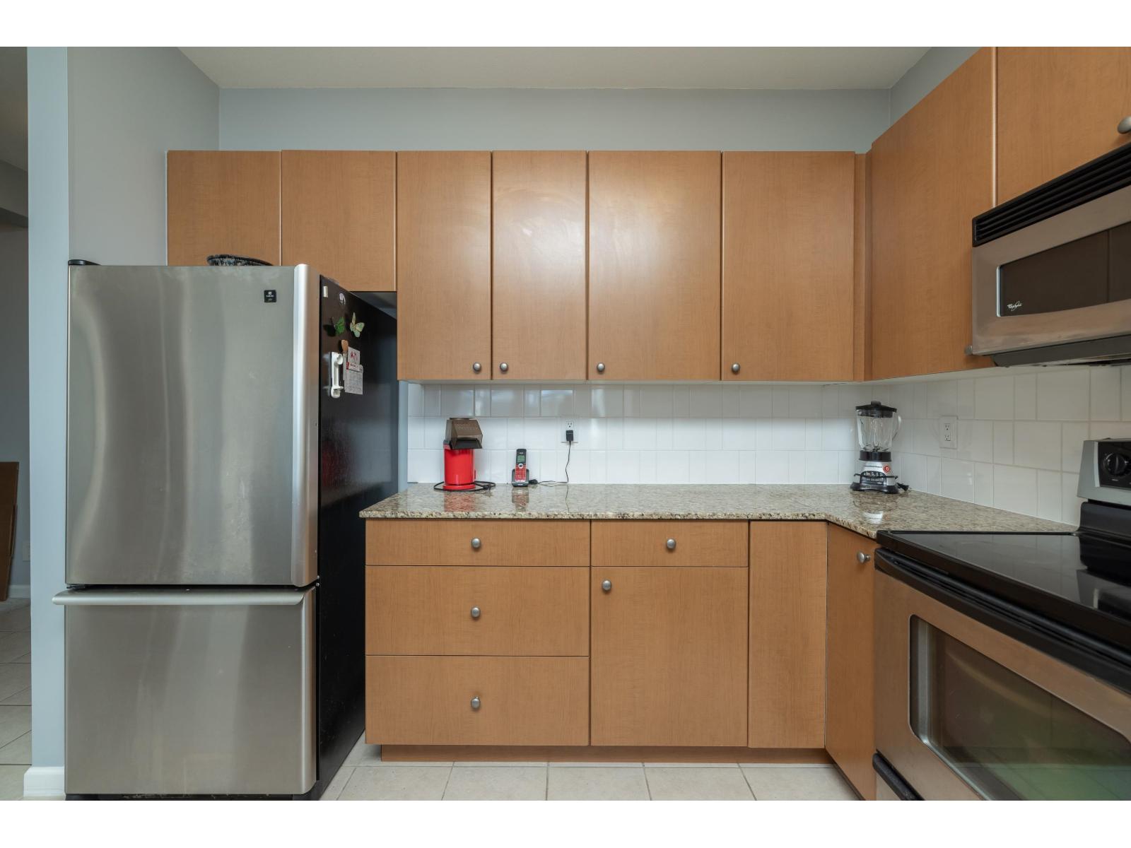 430 15380 102a Avenue, Surrey, British Columbia  V3R 0B3 - Photo 8 - R2993986