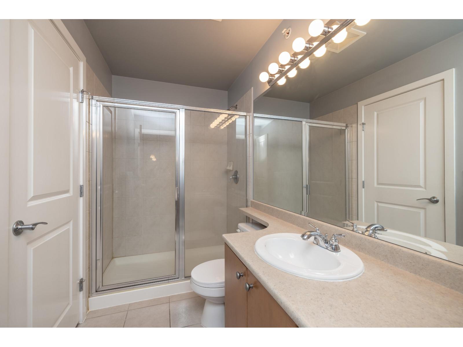 430 15380 102a Avenue, Surrey, British Columbia  V3R 0B3 - Photo 24 - R2993986