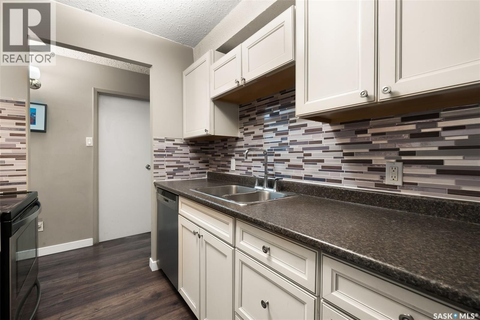 112 4045 Rae Street, Regina, Saskatchewan  S4S 6Y8 - Photo 9 - SK022125