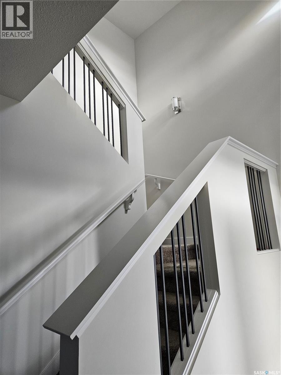 451 Mcfaull Crescent, Saskatoon, Saskatchewan  S7V 0T2 - Photo 3 - SK022119