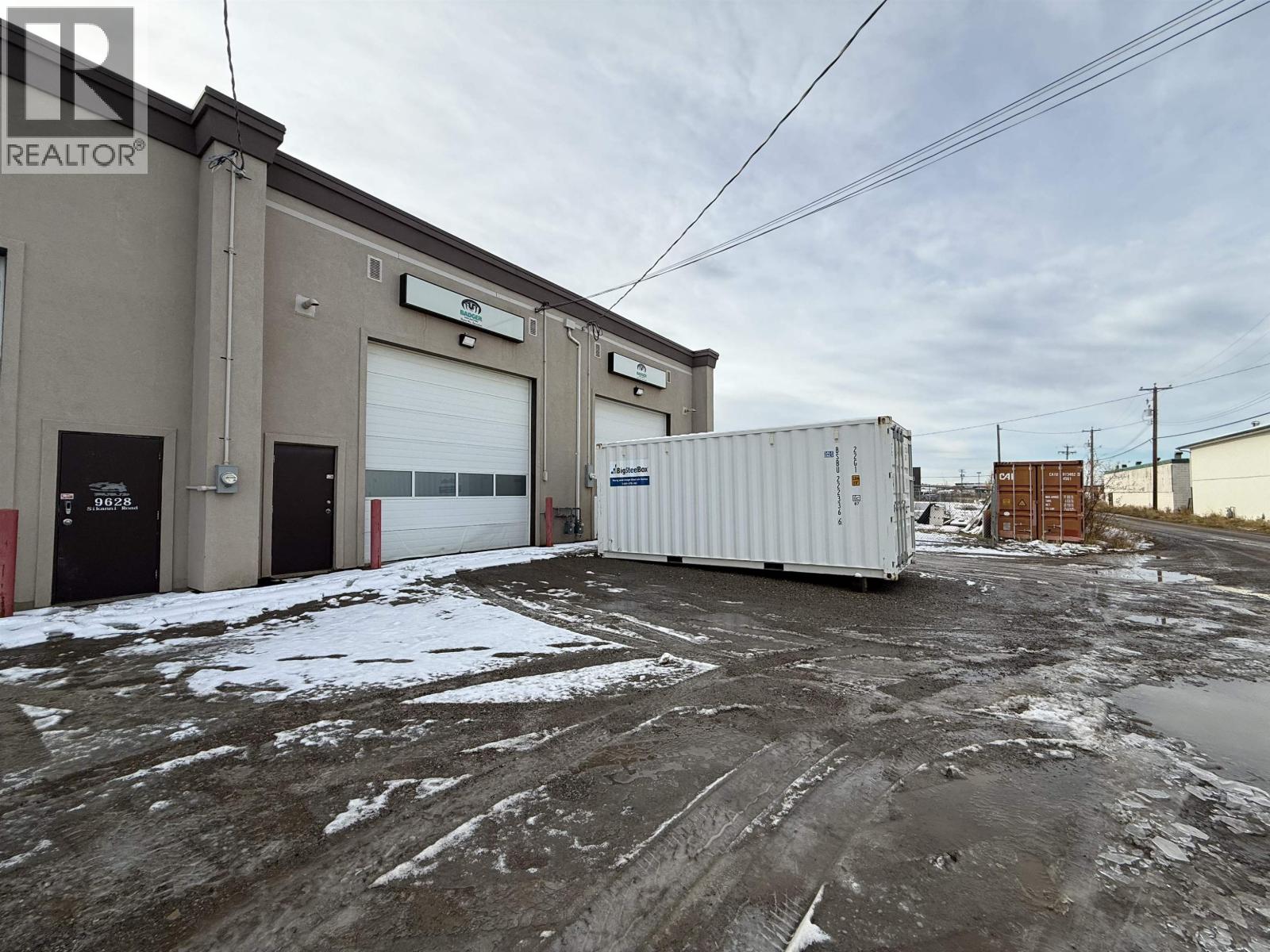 9630-9632 SIKANNI ROAD, Fort St. John, British Columbia