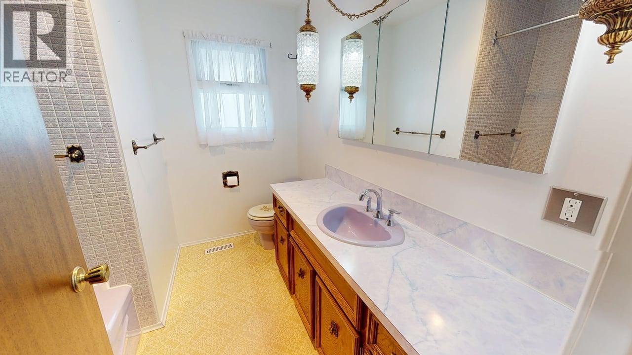 10415 109 Avenue, Fort St. John, British Columbia  V1J 2S2 - Photo 21 - R3063706