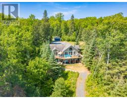 2-35 Poplar Bay, Kenora, Ontario