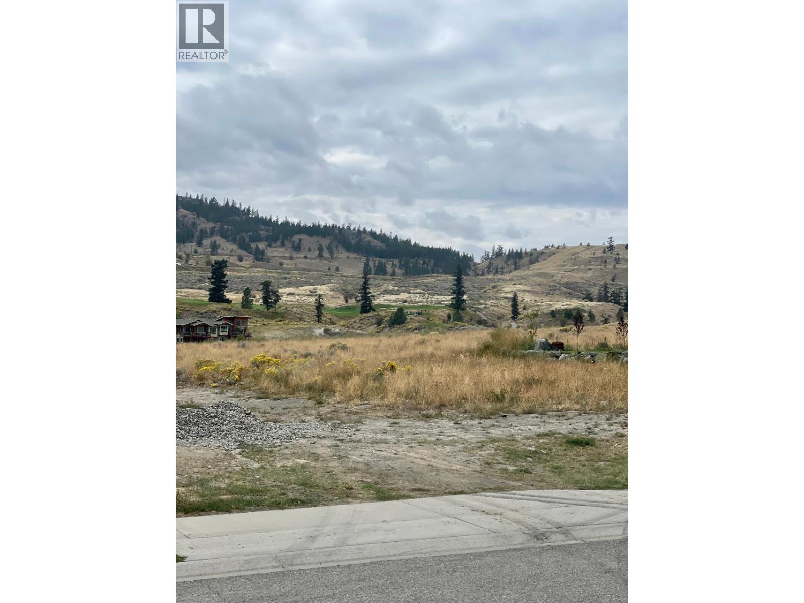 212 HOLLOWAY Drive, kamloops, British Columbia