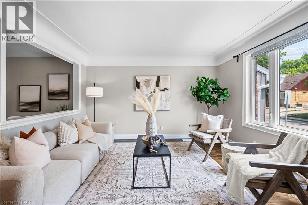 78 West 3rd Street, Hamilton, Ontario  L9C 3K3 - Photo 7 - 40747913