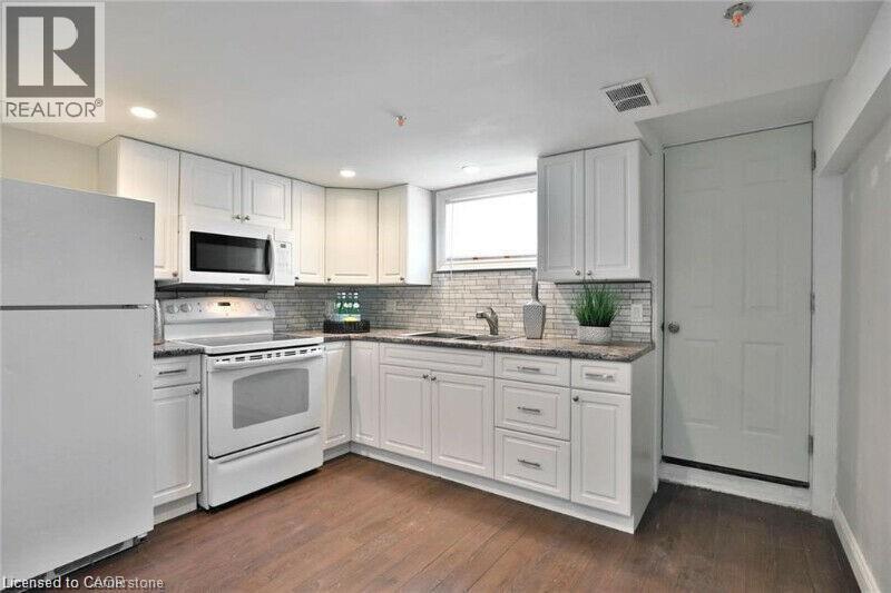 78 West 3rd Street, Hamilton, Ontario  L9C 3K3 - Photo 34 - 40747913