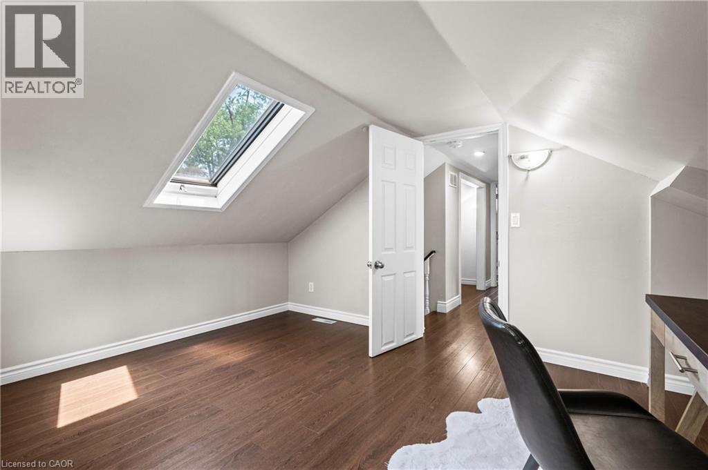 78 West 3rd Street, Hamilton, Ontario  L9C 3K3 - Photo 23 - 40747913