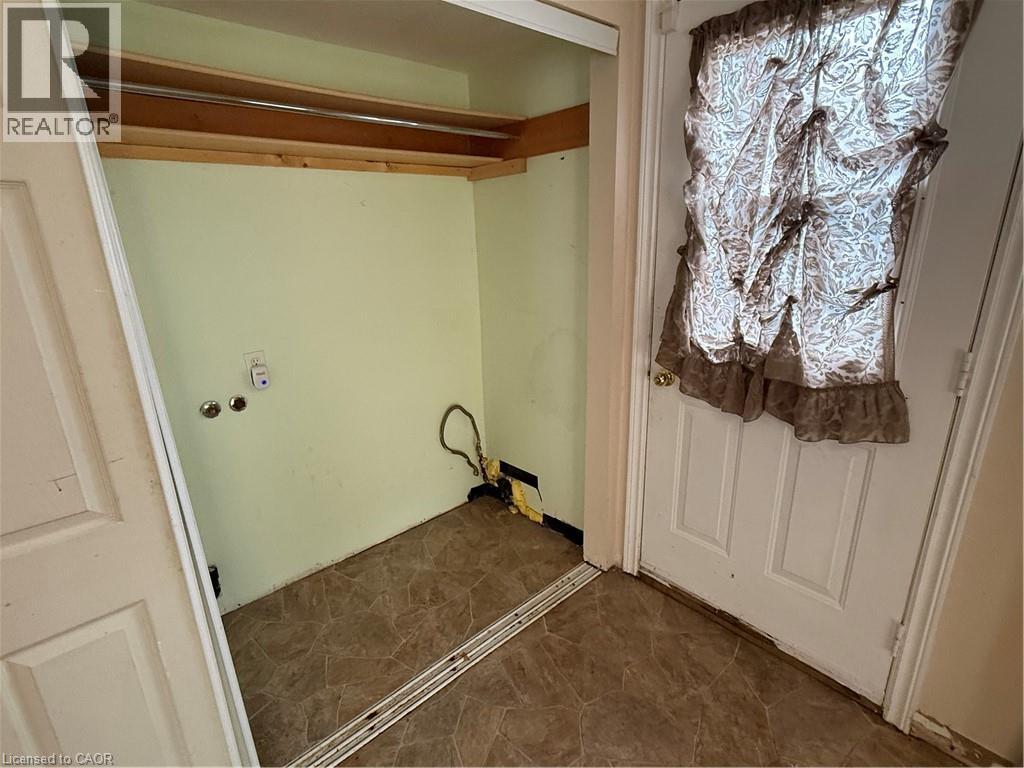 106 Aberdeen Avenue, Brantford, Ontario  N3S 1S3 - Photo 14 - 40761762