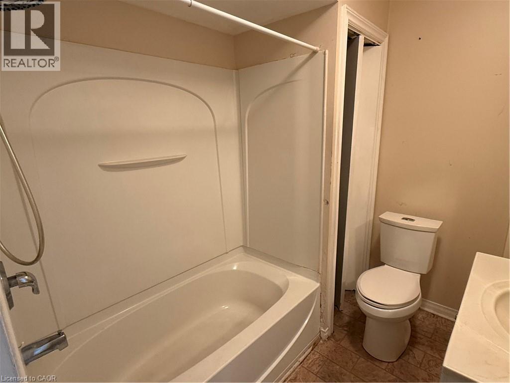 106 Aberdeen Avenue, Brantford, Ontario  N3S 1S3 - Photo 9 - 40761762