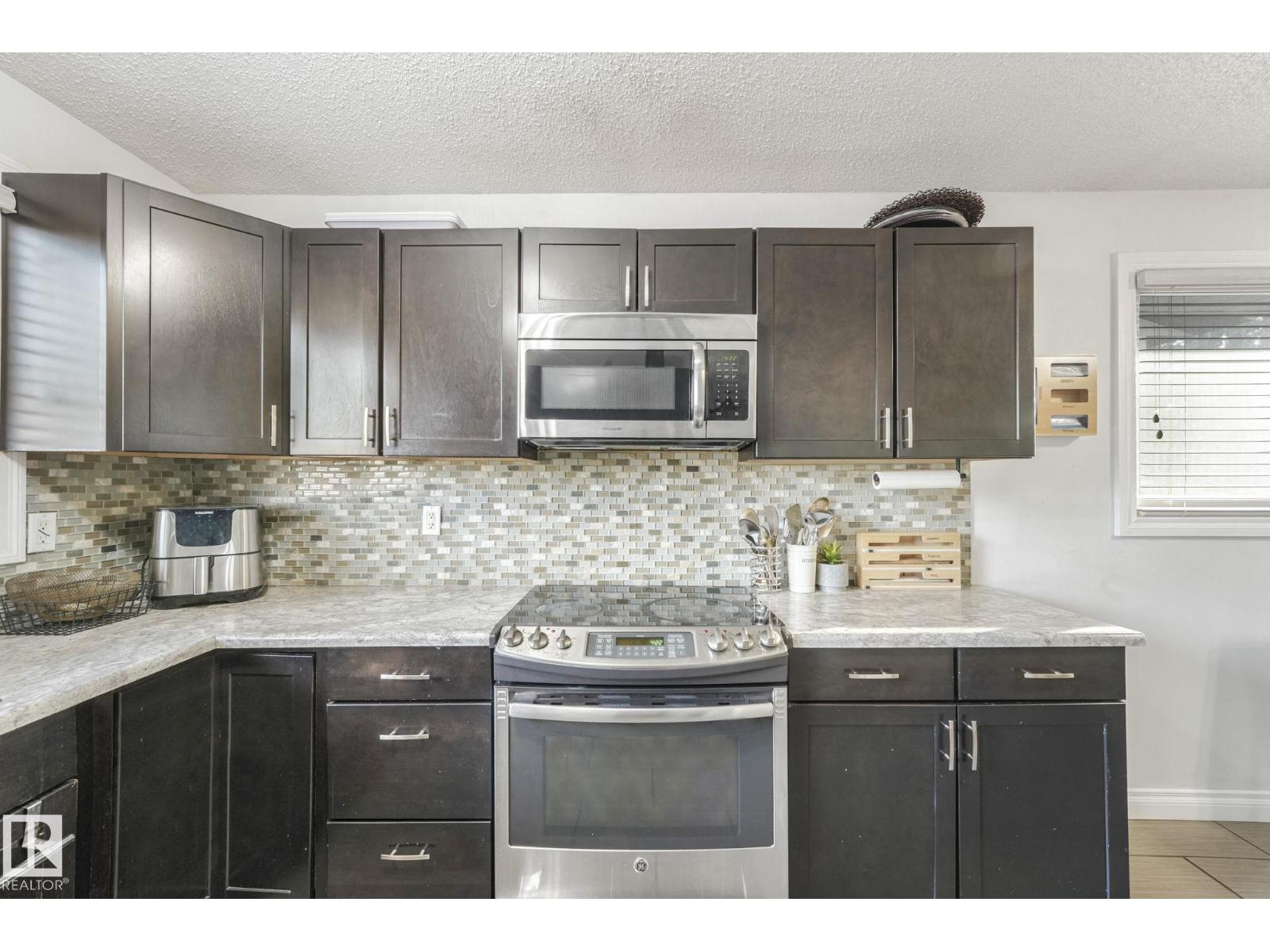 14416 31 St Nw, Edmonton, Alberta  T5Y 1Y8 - Photo 15 - E4464271