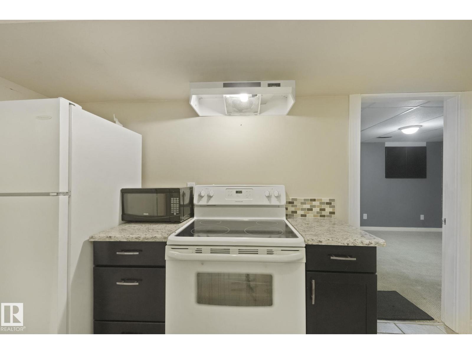 14416 31 St Nw, Edmonton, Alberta  T5Y 1Y8 - Photo 37 - E4464271