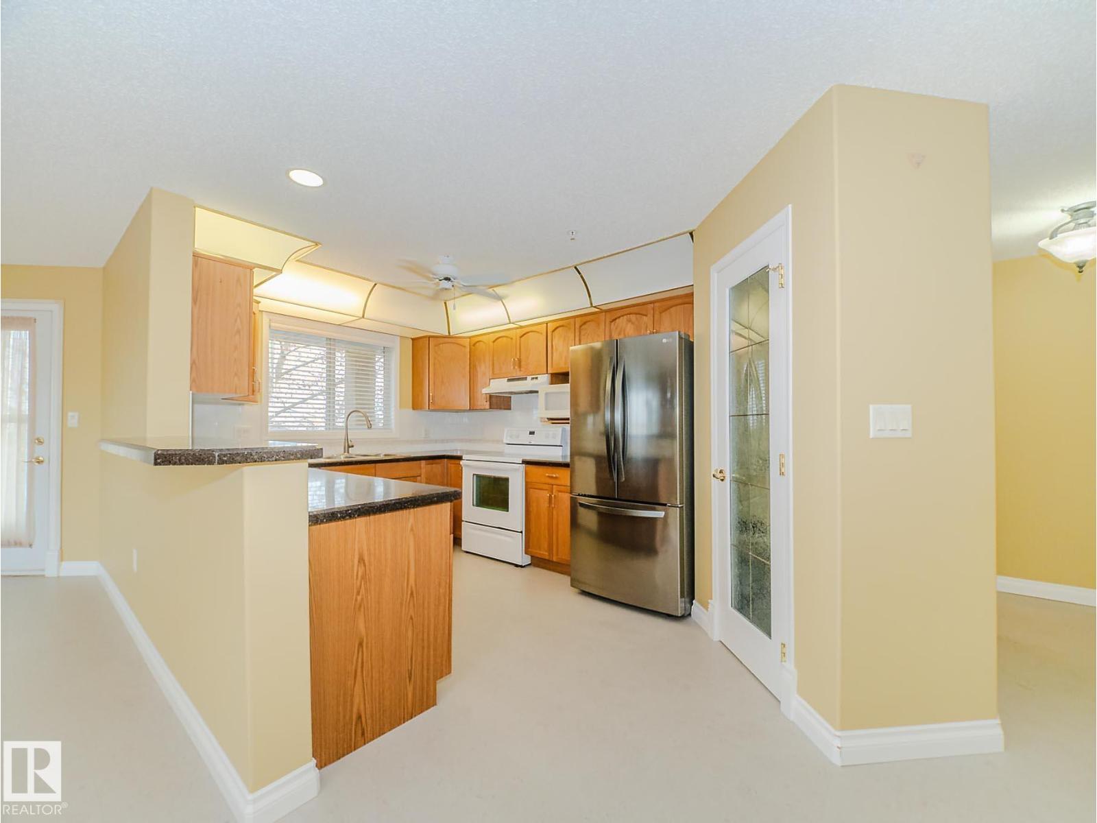 #303 69 Crystal Ln, Sherwood Park, Alberta  T8E 4E9 - Photo 9 - E4464275