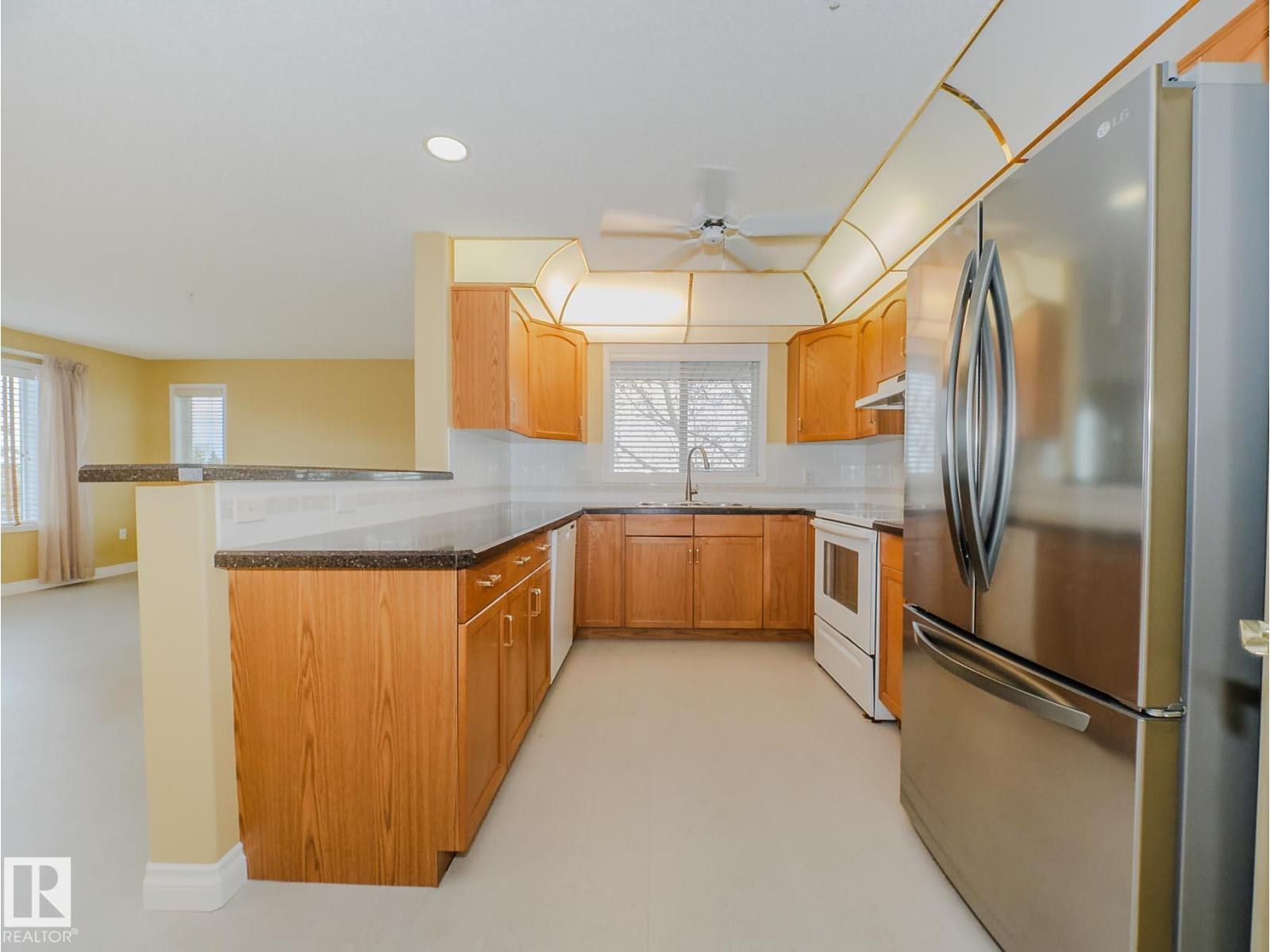 #303 69 Crystal Ln, Sherwood Park, Alberta  T8E 4E9 - Photo 8 - E4464275