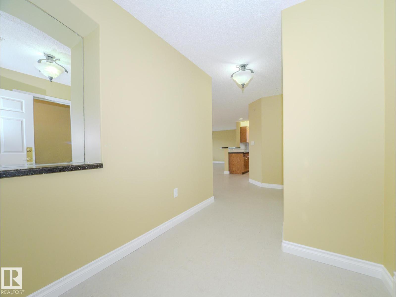 #303 69 Crystal Ln, Sherwood Park, Alberta  T8E 4E9 - Photo 2 - E4464275