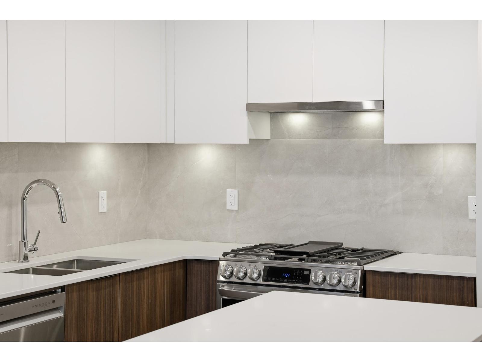 A501 7980 206a Street, Langley, British Columbia  V2Y 3Z8 - Photo 8 - R3060972