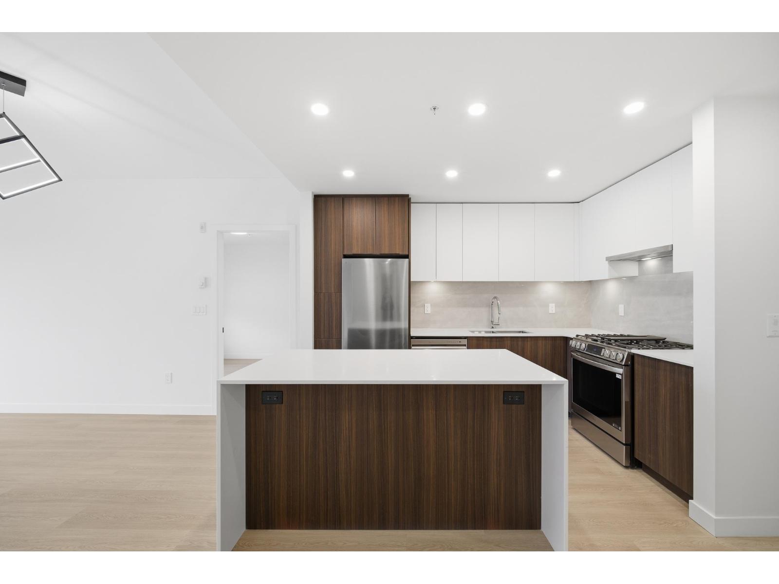 A501 7980 206a Street, Langley, British Columbia  V2Y 3Z8 - Photo 6 - R3060972