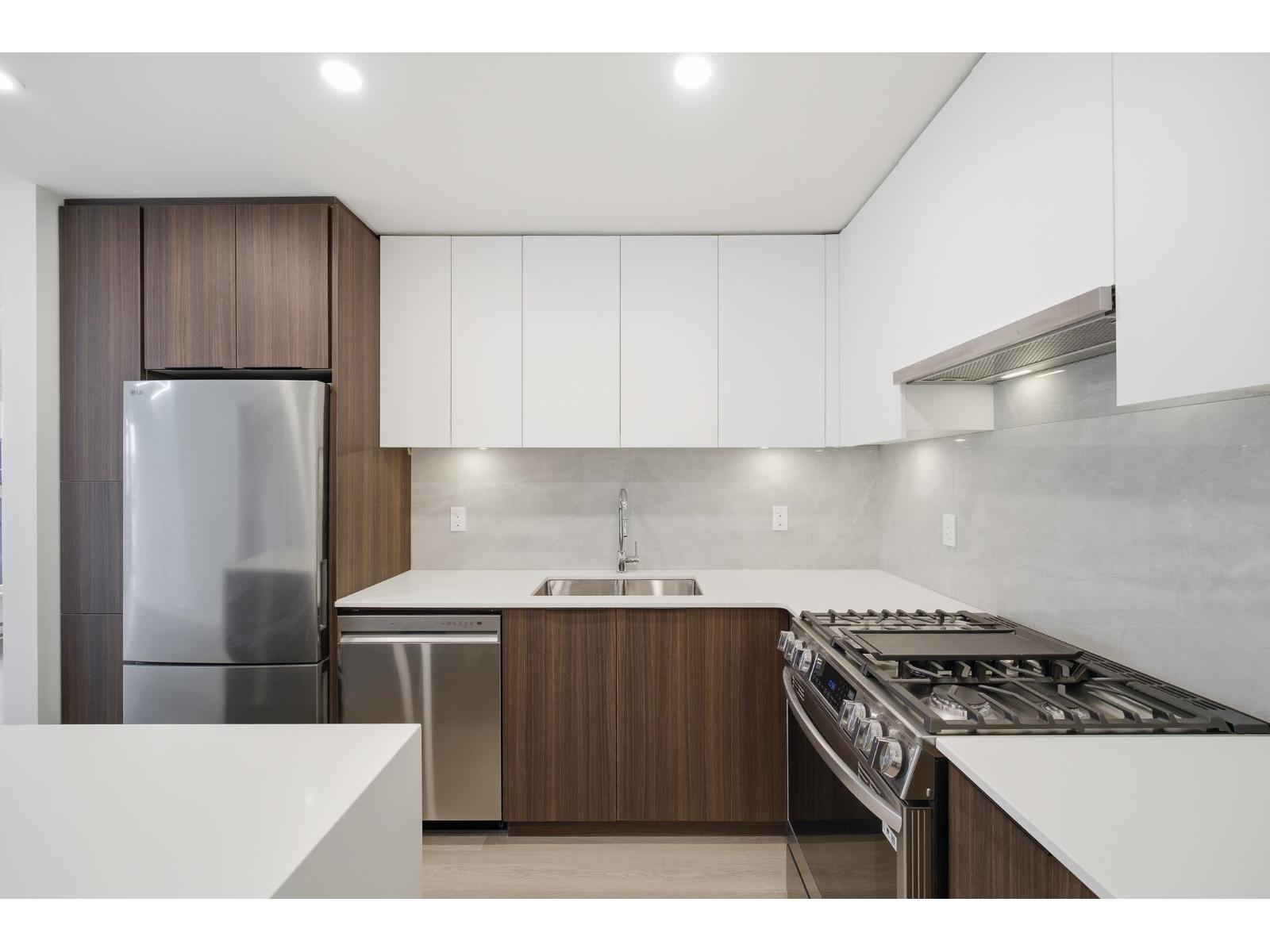 A501 7980 206a Street, Langley, British Columbia  V2Y 3Z8 - Photo 4 - R3060972