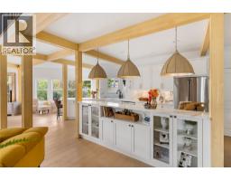 2075 Lillooet Court, kelowna, British Columbia