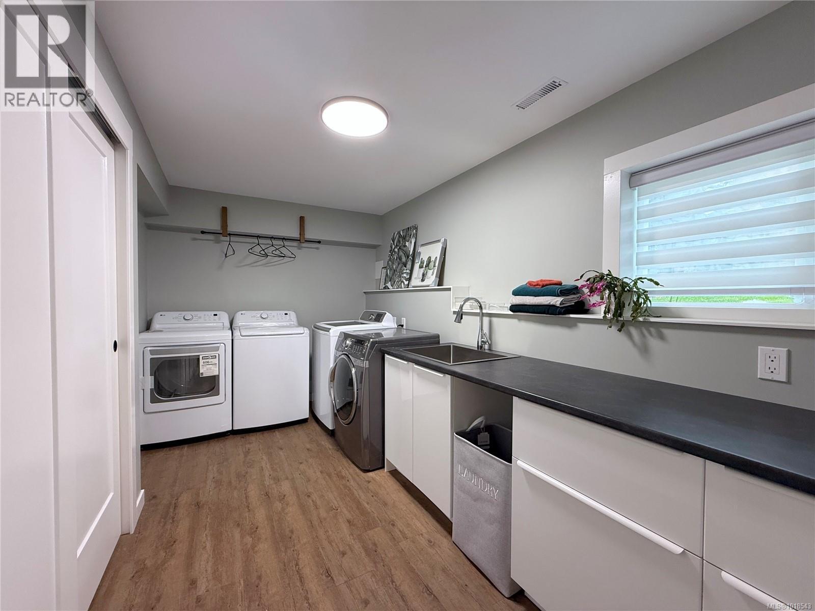 1154 Galerno Rd, Campbell River, British Columbia  V9W 1J4 - Photo 32 - 1018543