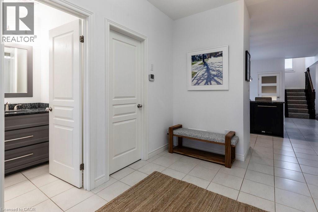 142 Painter Terrace, Waterdown, Ontario  L8B 0V5 - Photo 4 - 40784762