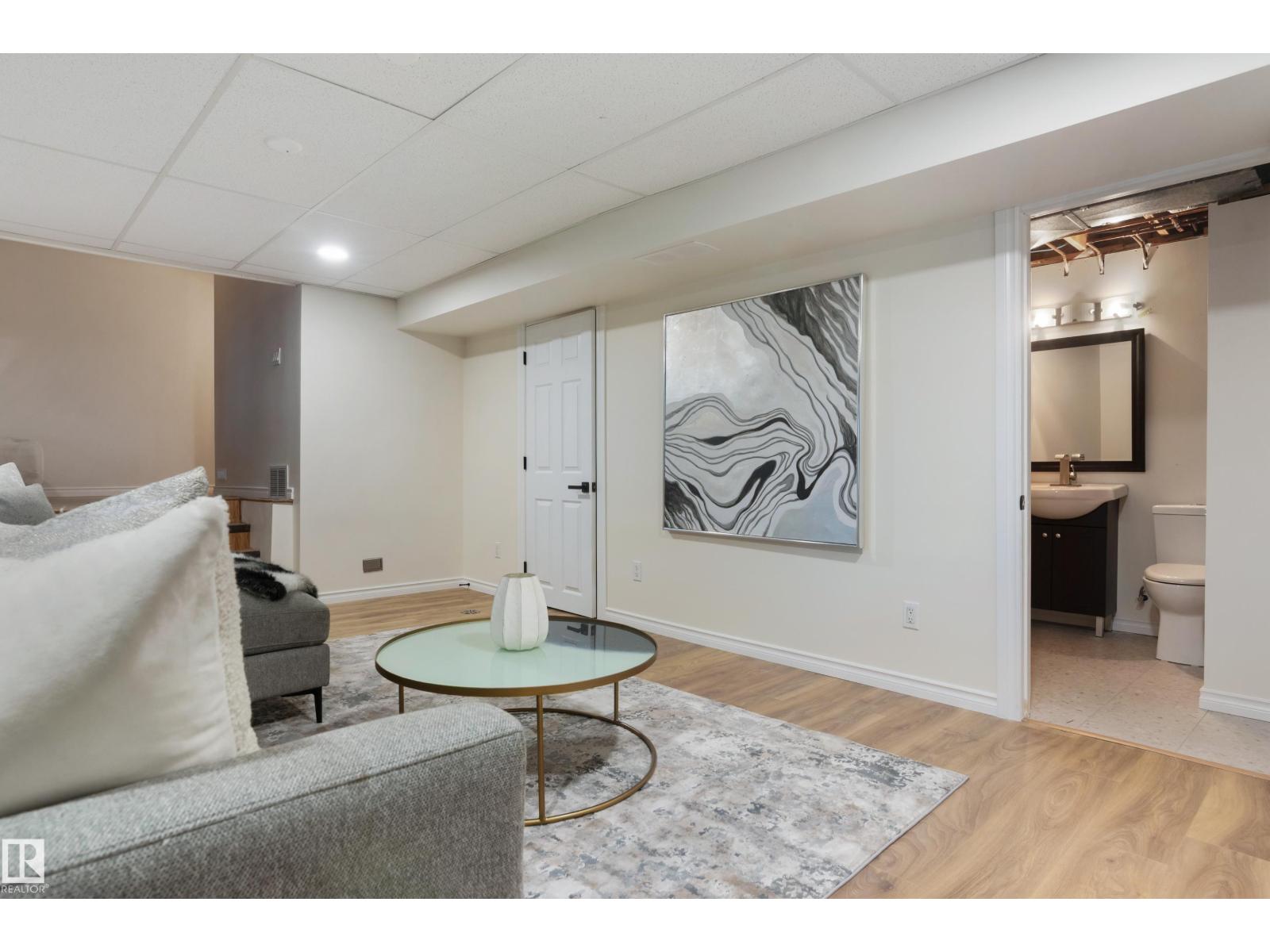 32 Woodcrest Av, St. Albert, Alberta  T8N 3H5 - Photo 46 - E4464281