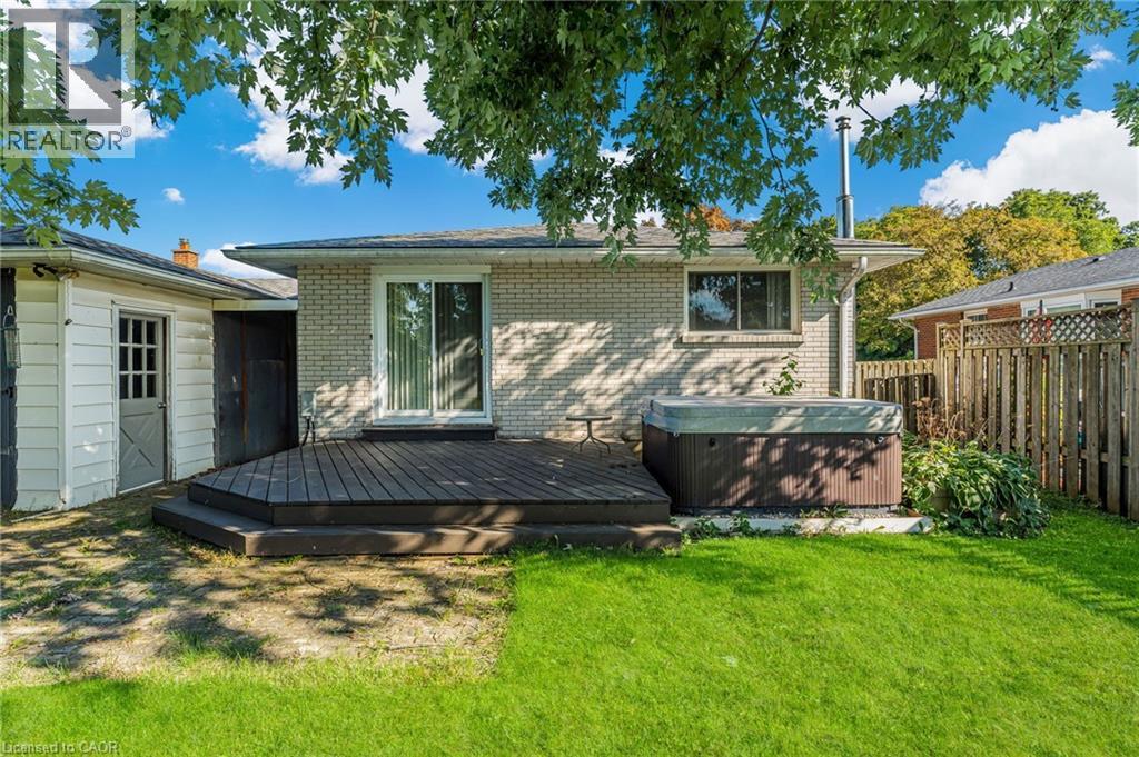 27 Locke Avenue, St. Thomas, Ontario  N5P 3X5 - Photo 39 - 40777749