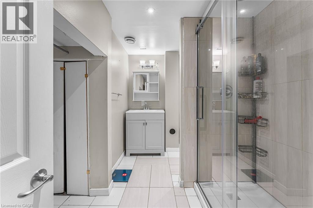 27 Locke Avenue, St. Thomas, Ontario  N5P 3X5 - Photo 29 - 40777749