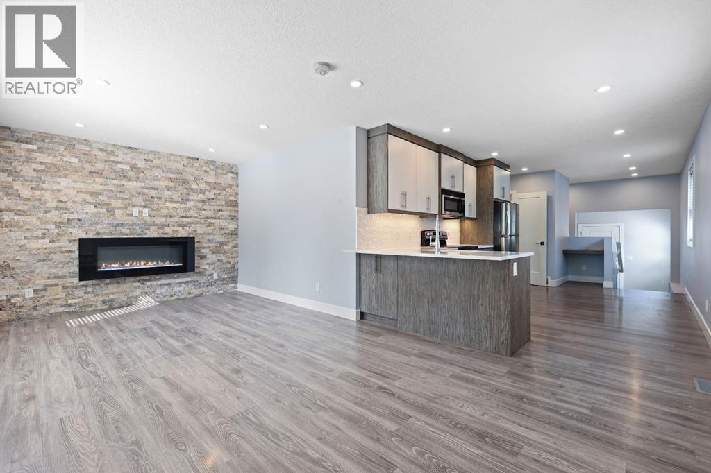 460 19 Avenue Nw, Calgary, Alberta  T2M 0Y4 - Photo 5 - A2254930