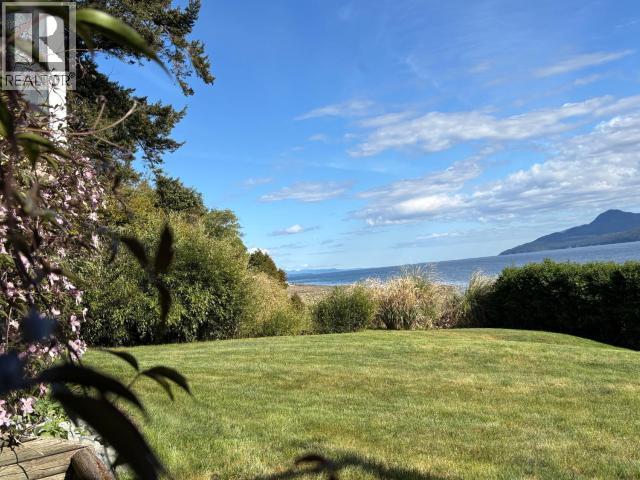 8745 Patricia Road, Powell River, British Columbia   - Photo 4 - 19450