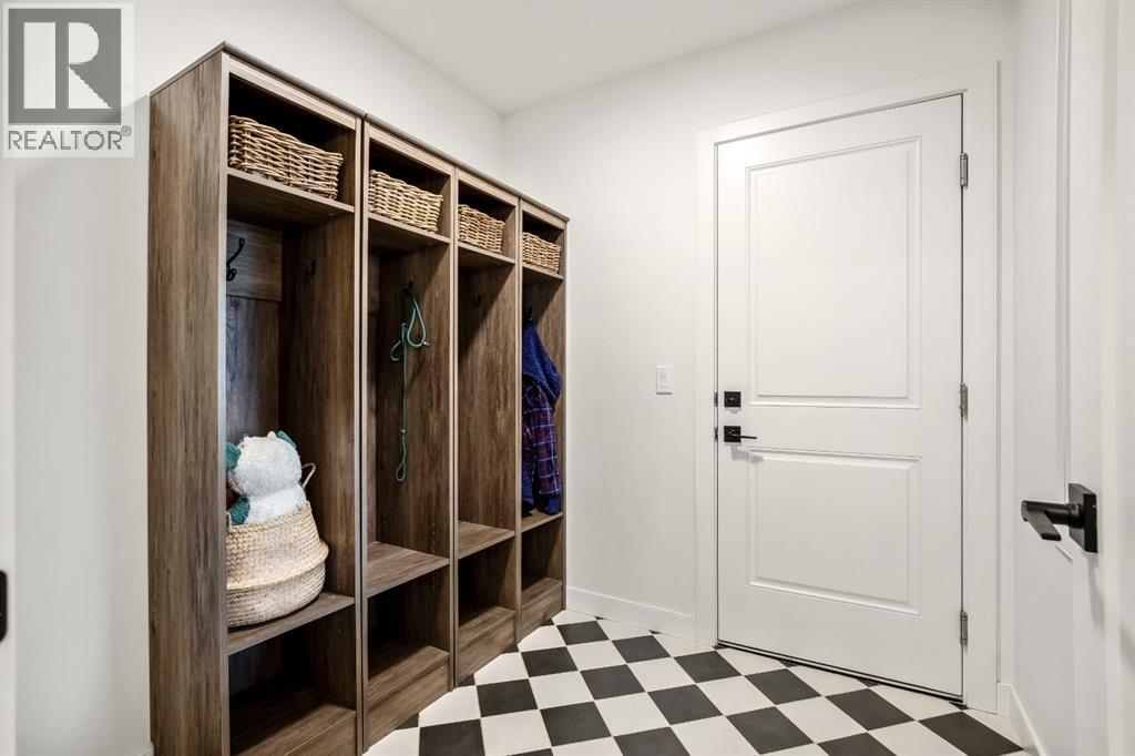 70 Treeline Lane Sw, Calgary, Alberta  T2Y 0S2 - Photo 19 - A2261024