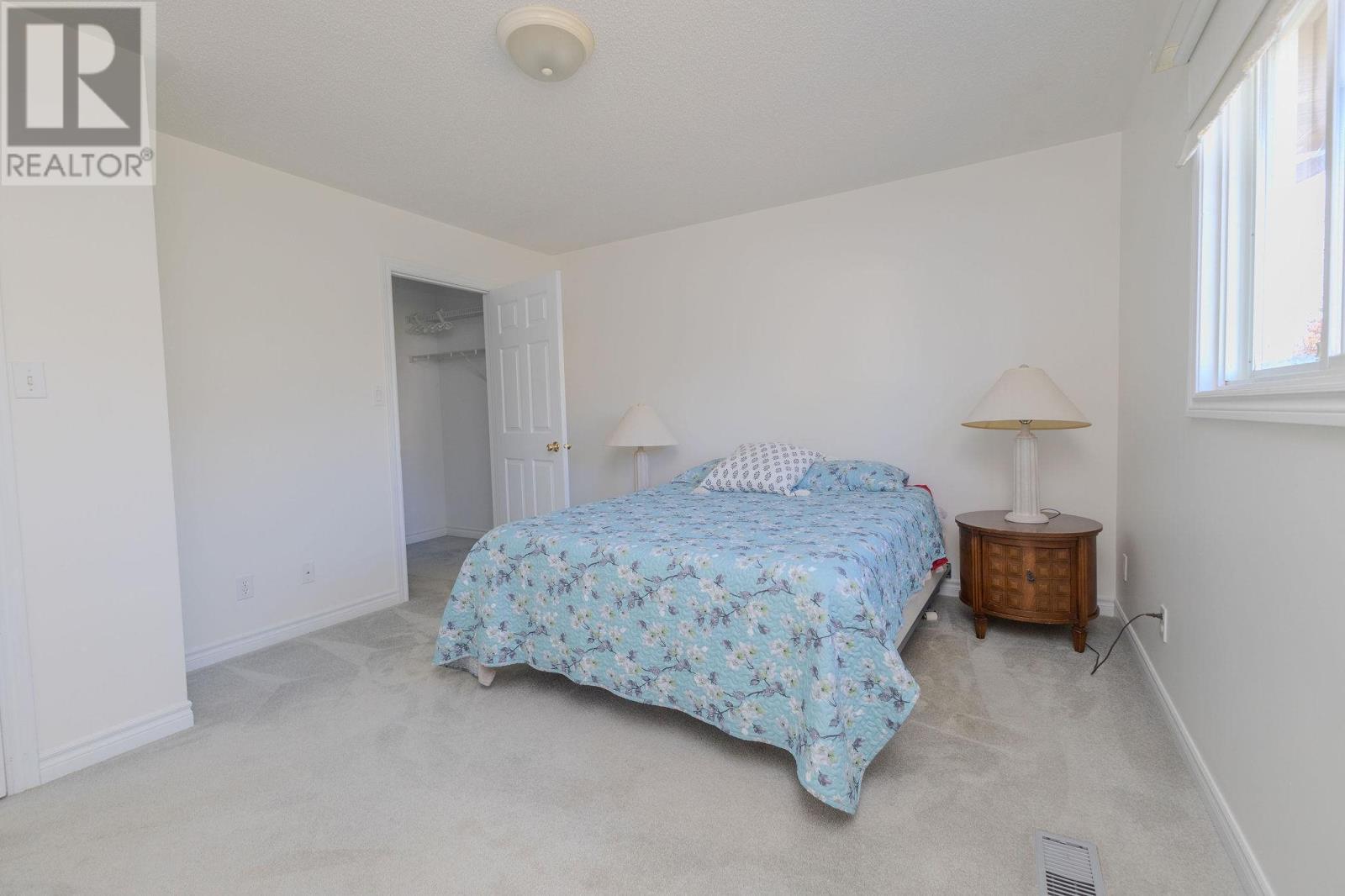 933 Lake St, Sault Ste. Marie, Ontario  P6B 6K4 - Photo 21 - SM253143