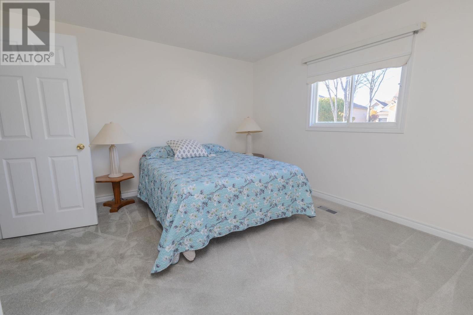 933 Lake St, Sault Ste. Marie, Ontario  P6B 6K4 - Photo 20 - SM253143